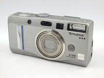 G12-38 FUJIFILM FinePix F700 富士フィルム デジカメ 本体・バッテリー NP-40・ケーブル類 AC-5VW ※ジャンク_画像2