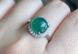 Кольцо из натурального камня зеленого шарика (номер A2994)