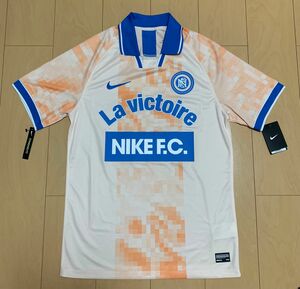 【新品】NIKE ナイキ サッカーユニフォーム Tシャツ AQ0661-838