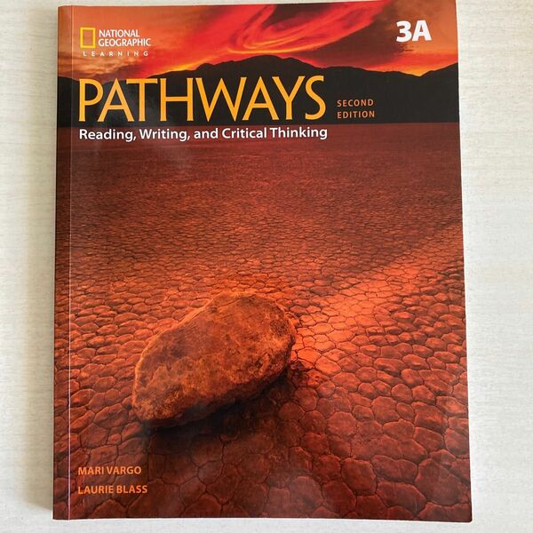 PATHWAYS Reading, Writing, and Critical Thinking 