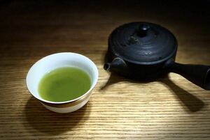 【2024年産】八女煎茶　特選品1ｋｇ入◆濃厚な旨みとコク豊かでまろやかな味わい