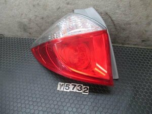 ラクティス　NCP120　左 テールライト　ブレーキランプ　バックランプ　KOITO 52-226　No.Y5732