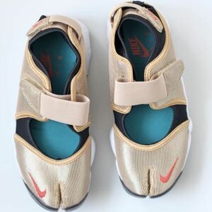 25センチ 25cm NIKE ウィメンズ エアリフトWMNS AIR RIFT GOLD ゴールド