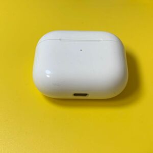 AirPods第三世代　 充電器 Apple 充電ケース AirPods エアーポッズ アップル　Apple正規品