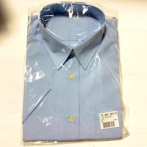 新品未使用　無地スクールシャツ　ブラウス　サックスブルー　ポストインサイズ発送　半袖シャツ　通学シャツ
