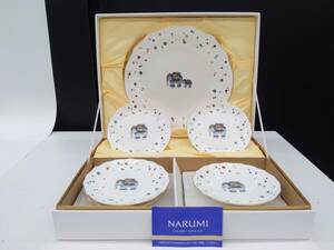 ナルミ　NARUMI 幸せを呼ぶ象　プチケーキセット