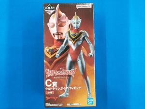 C. Ultraman Gaya самый жребий Ultraman Tiga * Dyna * Gaya - свет ... было использовано ...- Ultraman Gaya 