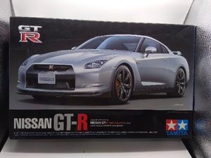 プラモデル タミヤ NISSAN GT-R 1/24 スポーツカーシリーズ No.300