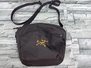 ARC*TERYX/ Arc'teryx /MANTIS 2 WAIST PACK/ shoulder bag / waist pack / body bag /136100/ embroidery Logo / black 