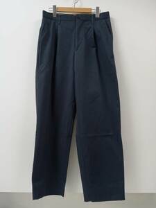 UNIVERSAL PRODUCTS ユニバーサルプロダクツ COTTON 1TUCK TROUSERS 213-60502 チノパン ロングパンツ ネイビー 2 日本製 通年