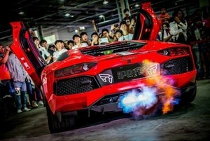 ● IPE Lamborghini LP700-4 Titanium Различный клапан с переменным высокопроизводительным набором глушителей/Auto Mode/с дистанционным управлением/F1 Sound/Sound/