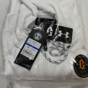 UNDER ARMOUR パーカー