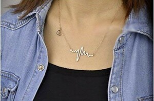 ハートビート LOVE Cardiogram ネックレス ★ レディース ジュエリー ステンレス スチール オシャレ アクセサリー 銀