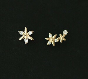 ★ オシャレ 左右非対称 花柄 ピアス ★ ジュエリー イヤーカフ 耳飾り スタッド イヤリング レディース アクセサリー 両耳用 金 a2