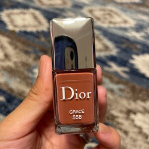 Dior ヴェルニ ネイルカラー