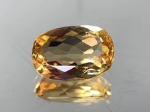 宝石ソーティング付き 天然 インペリアルトパーズ 3.329ct 縦10.9㎜×横7.6㎜×高さ4.4㎜ 2803Y_画像3