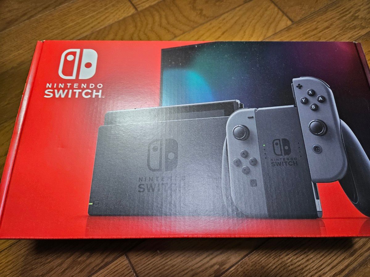 ほぼ新品新型   ニンテンドースイッチ 本体のみ