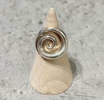 美品 Le Chic Radical Spiral Ring シルバー リング_画像3