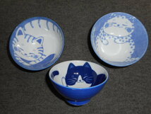 藍染ねこ　お茶碗　３柄組　日本製美濃焼　新品未使用（トラとハチワレとブチ）陶磁器製_画像6