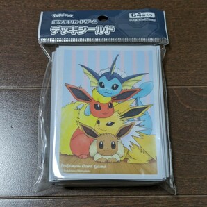 ポケモンカード★くっつきなかよしイーブイたち★デッキシールド★新品未開封★64枚入り★スリーブ★サンダース シャワーズ★送料無料