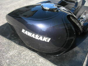 カワサキ　Ｚ１Z2　純正部品　内プレス　ピンゲルコック付きフルセット　ゴ-ストカラー　フルセット