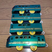 プラレール ゆふいんの森 濃い緑色の初期タイプ 4両編成 JR九州観光列車【まとめて大量出品中】_画像3