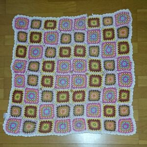 お花刺繍カラフルクロシェカバー チカチカ エスニック80㎝×80㎝