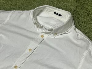 denham デンハムの長袖シャツ　ロングスリープシャツ　白　Sサイズ ボタンダウンシャツ