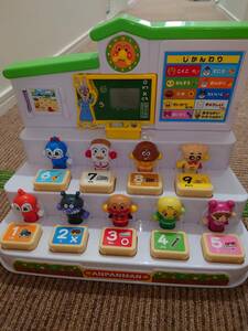  Anpanman for .....