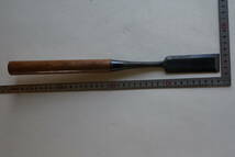 2317_14【送料無料】突き鑿　30mm 國鶴　 　japanese carpenter chisel nomi_画像2