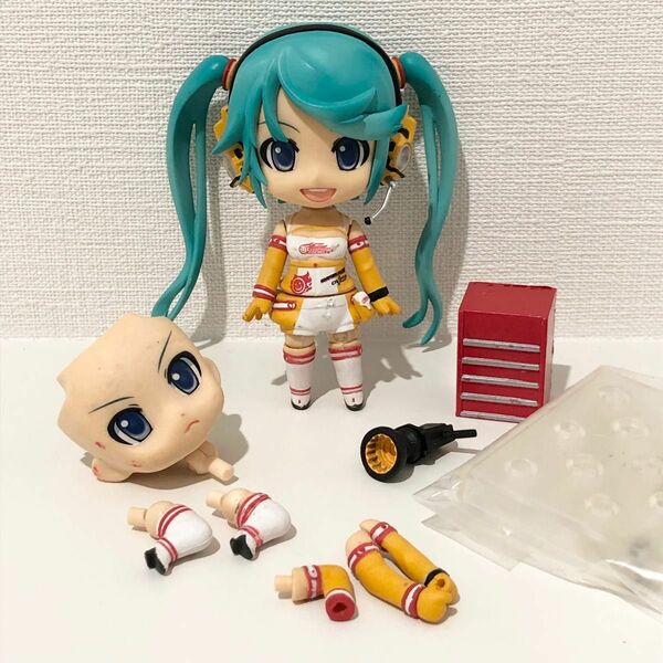 ねんどろいど　レーシングミク　初音ミク　109 フィギュア　ジャンク品