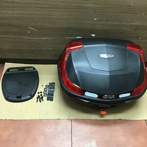 □ 汎用 GIVI トップケース