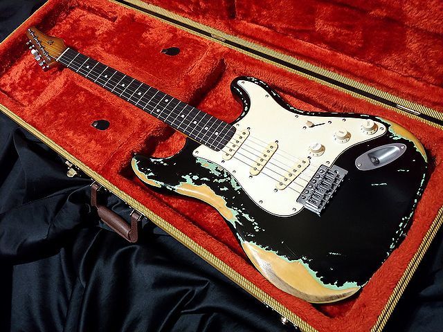 Yahoo!オークション  stratocaster レリックの落札相場・落札価格