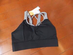 未使用品！YOGAヨガのトップス　M