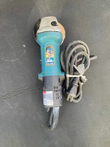 ○B8552 makita マキタ 100mm ディスクグラインダー 9533B○