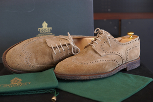 【箱袋付き】クロケットジョーンズ◆Crockett&Jones◆TYNE◆8E◆26～26.5㎝相当◆ベージュ◆淡茶◆スエード◆フルブローグ◆英国