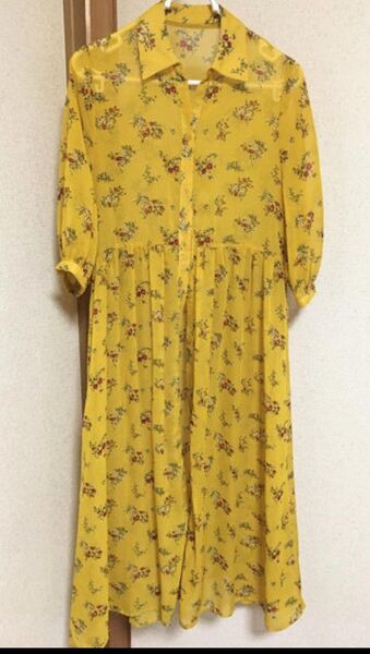 美品☆INGNI 花柄 ワンピース