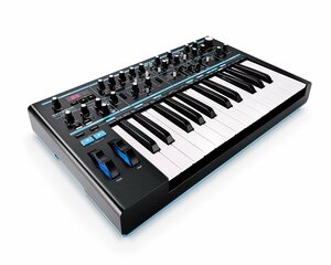 ★新品・送料無料・特価品 novation Bass Station II 正規輸入品/国内正規品