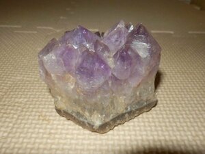 o106：天然石 アメジスト 紫水晶 インテリア 飾り 占い 浄化 お守り 癒し