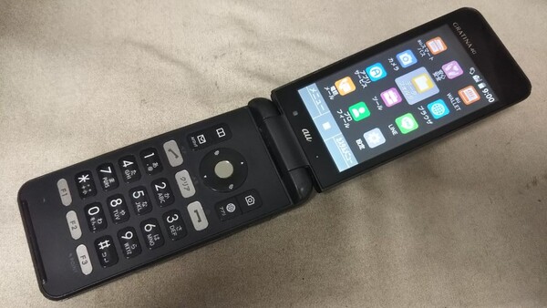 AG926 au GRATINA 4G KYF31 KYOCERA 京セラ 4Gガラホ 折畳 簡易動作確認&簡易清掃&初期化OK 判定○ 送料無料