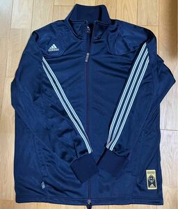 アディダス　adidas ジャージ 上着中古品