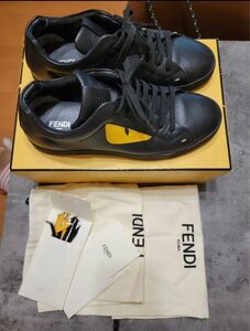 FENDI スニーカー