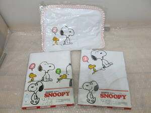  Snoopy for baby sheet . cover ...3 point set 