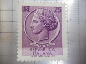 切手　古い切手　記念切手　記念　世界の切手　等 URE ２５　 REPV BBLICA ITALLANA 女性　王女　等 　人物 ーRー022