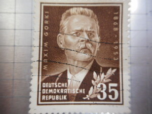 切手　古い切手　記念 切手　世界の切手　等　POSTAGE STAMP 35 MAXIM GORKI1868-1953 DEUTSCHE DEMOKRATISCHE REPUBLIK ーSー033