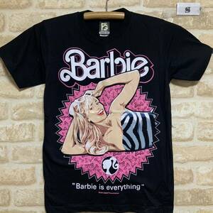 バービー　BARBIE イラスト　Tシャツ　Sサイズ　海外製