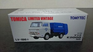 トミカリミテッドヴィンテージ LV-186a マツダ E2000 清掃車 東京都清掃局 白/青