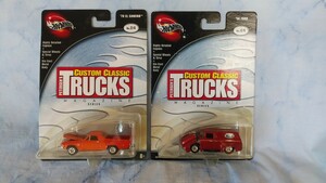 Hot Wheels ホットウィール　CUSTOM CLASSIC TRUCKS MAGAZINE SERIES カスタムクラシックカー　トラック　’56 FORD / ’70 EL CAMINO 