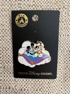 ピンバッジ ディズニー　ミッキー　ミニー　アラジン 絨毯　ディズニーランド TDL