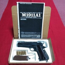 ■★MGC製 カスタムブルーイング ガバメント HW モデルガン 実銃用の木製グリップ★元のチェッカーグリップも付属★未使用カート付★取説付_画像1